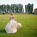 Comprender las políticas de reembolso de los contratos de fotografía de bodas